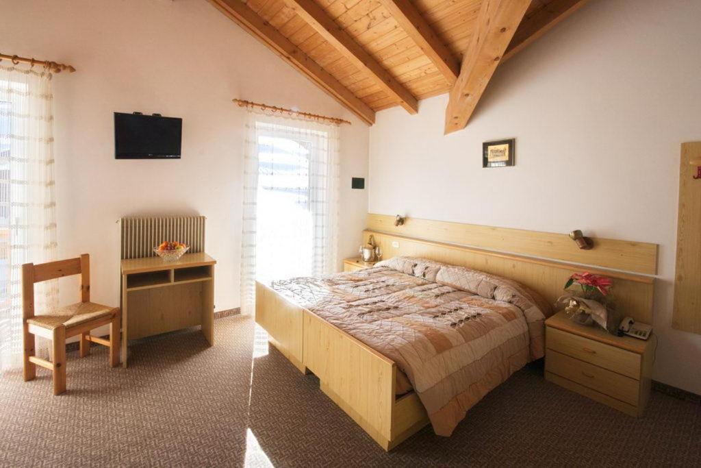 Hotel Vallechiara Moena Habitación foto